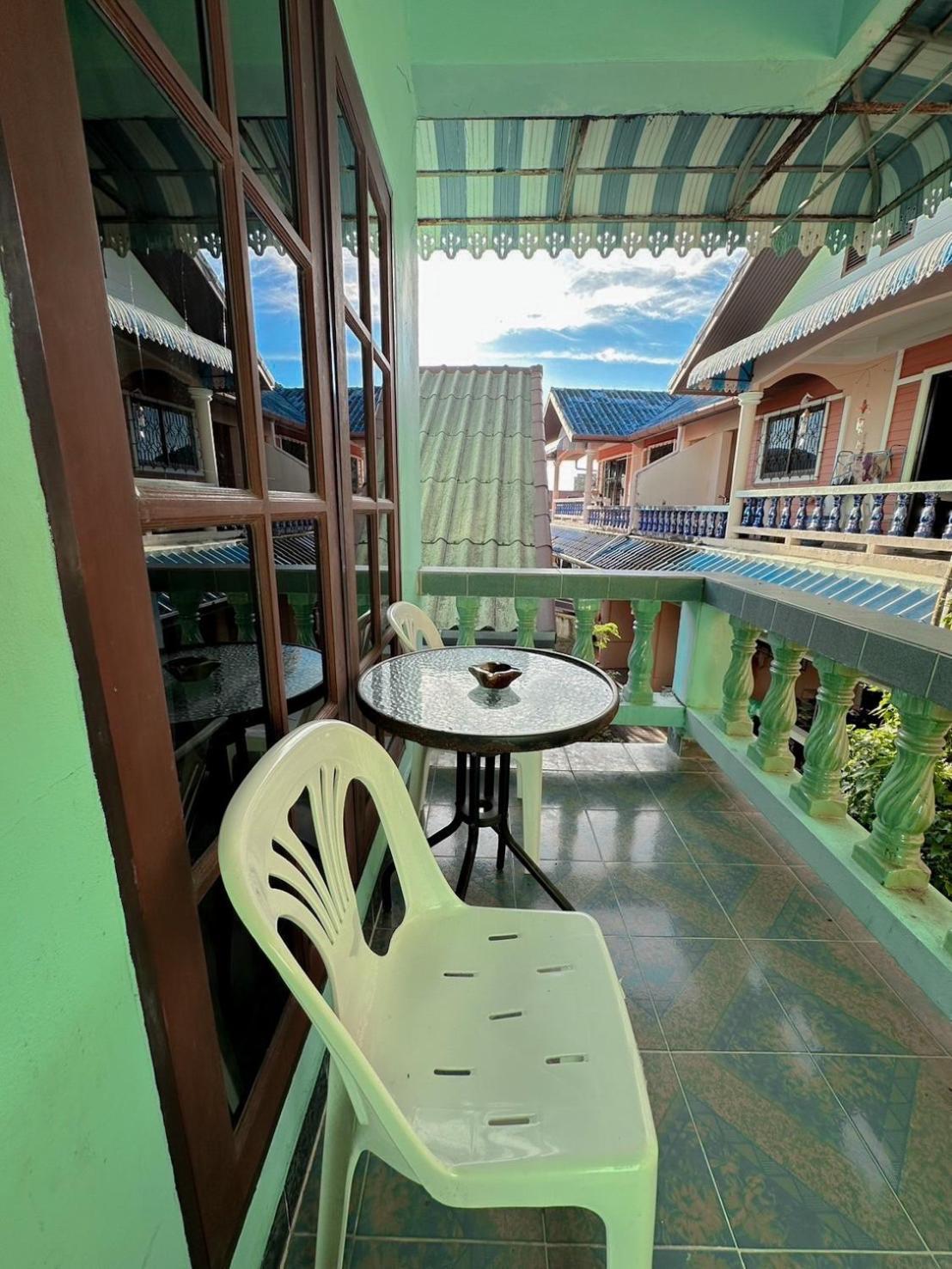 The Villa Residences Resort Patong Exterior foto
