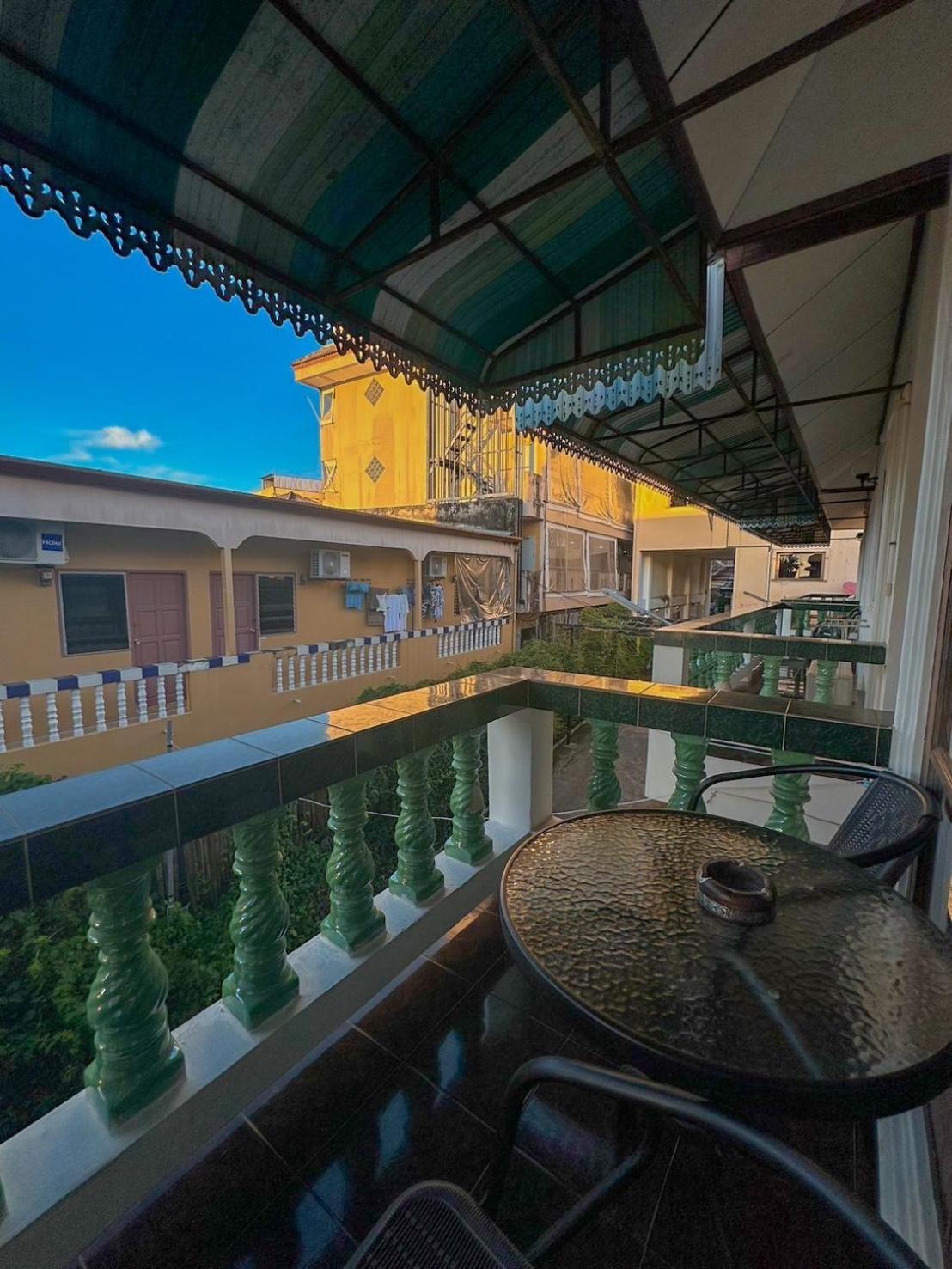 The Villa Residences Resort Patong Exterior foto