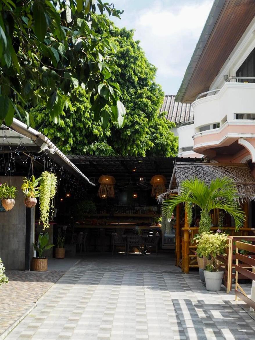 The Villa Residences Resort Patong Exterior foto